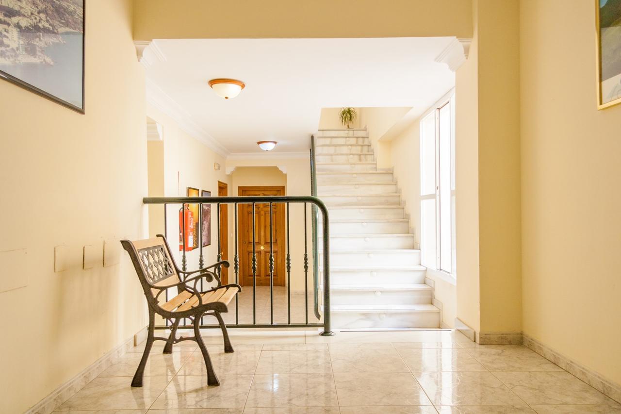 Apartamentos Nerja Medina Canovas Exterior photo