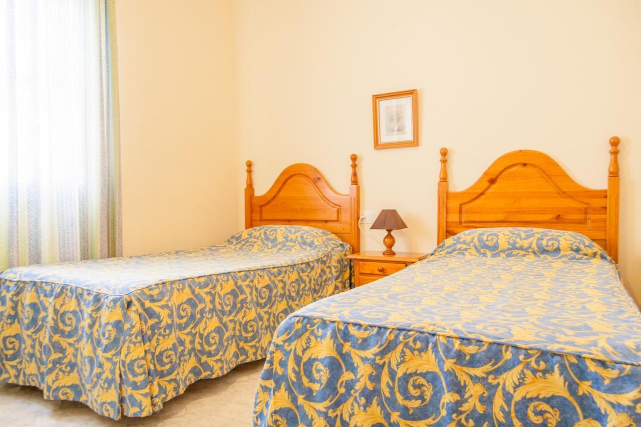 Apartamentos Nerja Medina Canovas Exterior photo